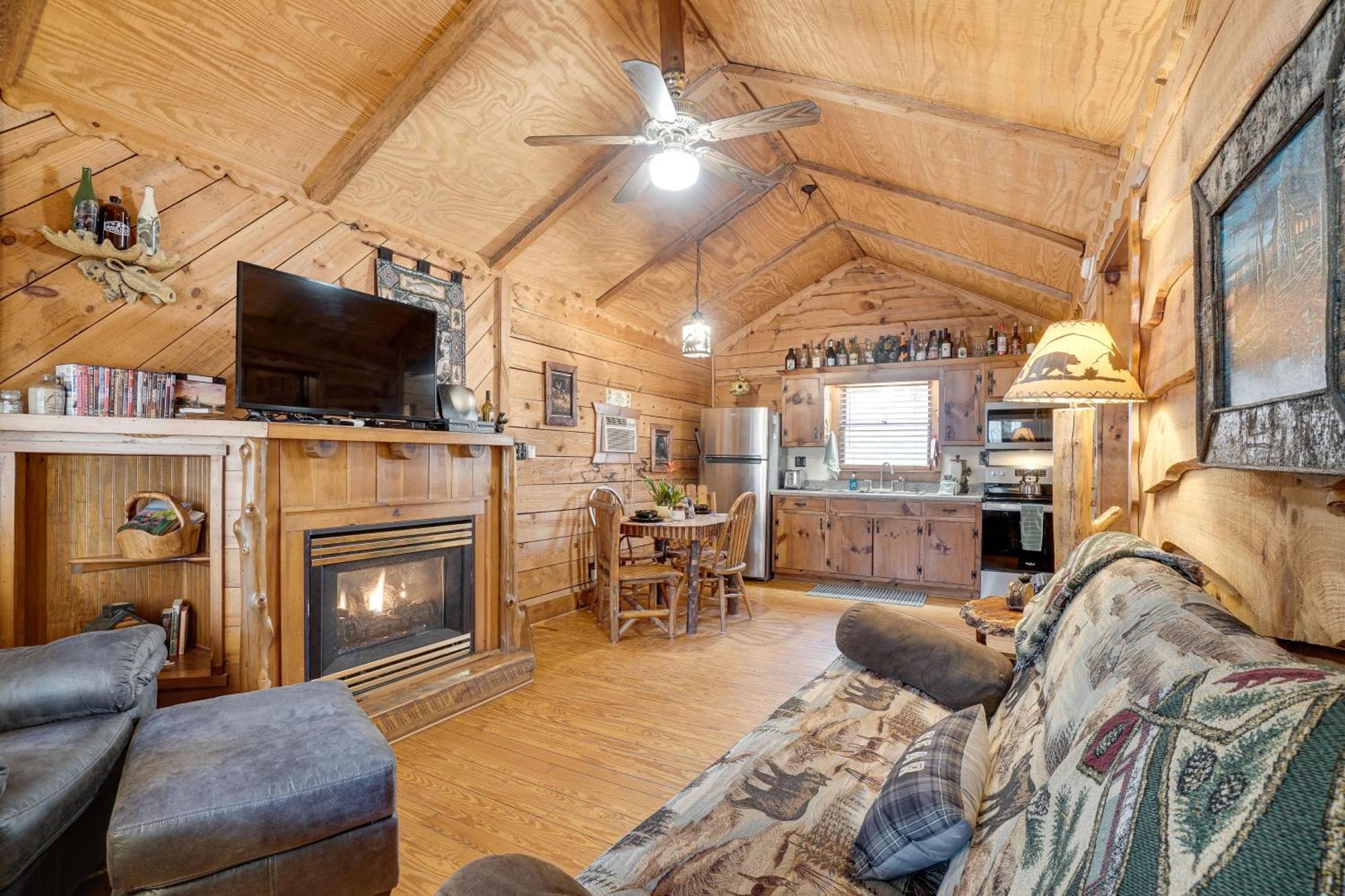 Secluded Family Retreat In Dahlonega With Hot Tub! Villa Buitenkant foto