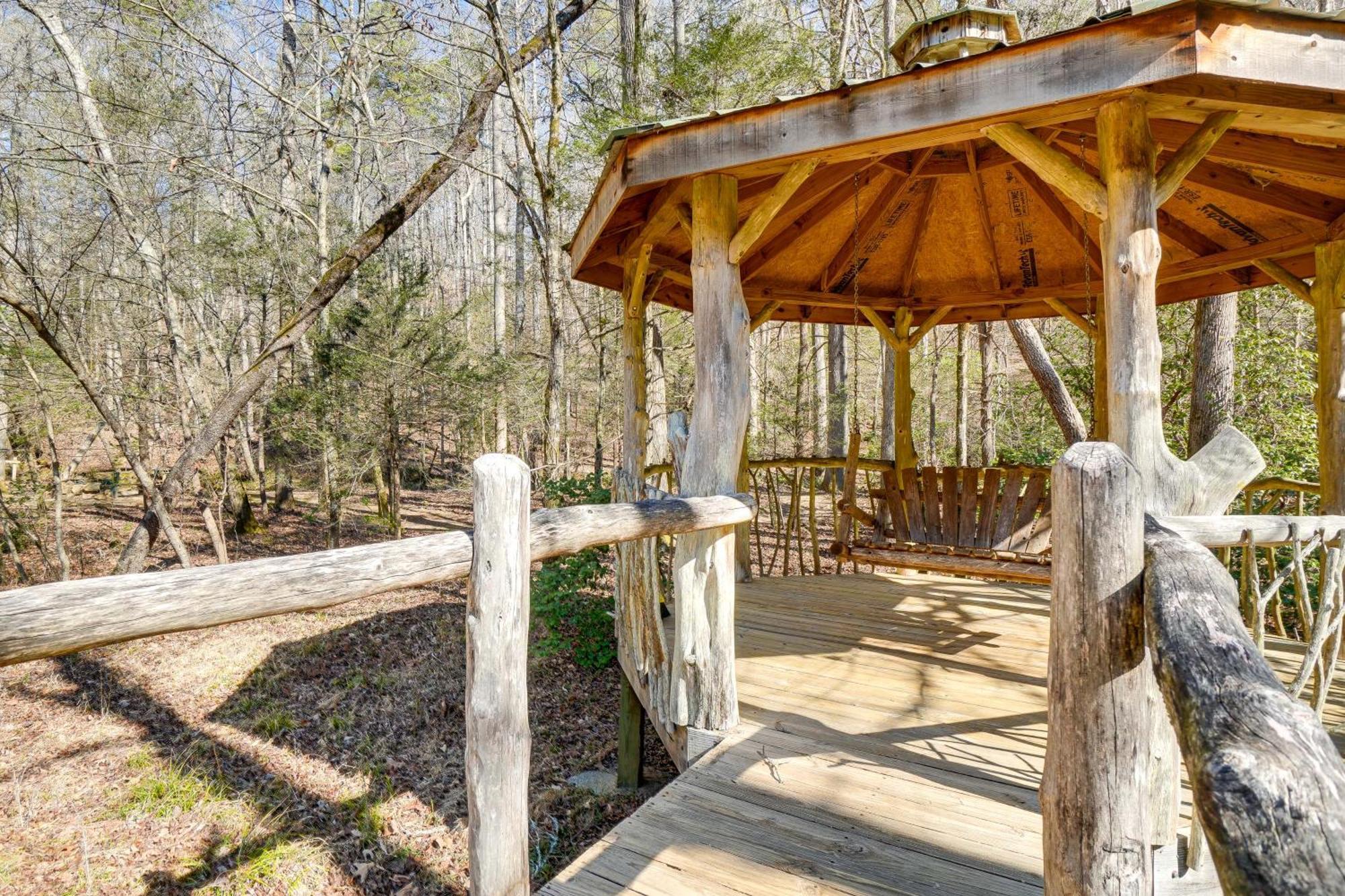 Secluded Family Retreat In Dahlonega With Hot Tub! Villa Buitenkant foto